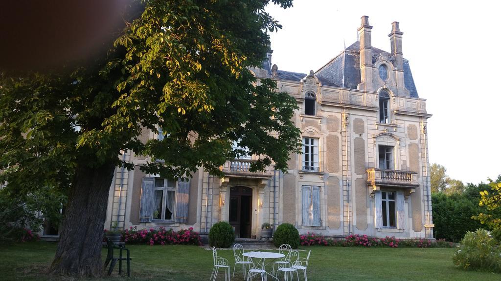 Chambres & Studios Chateau Saint Vincent Bazas Exterior foto